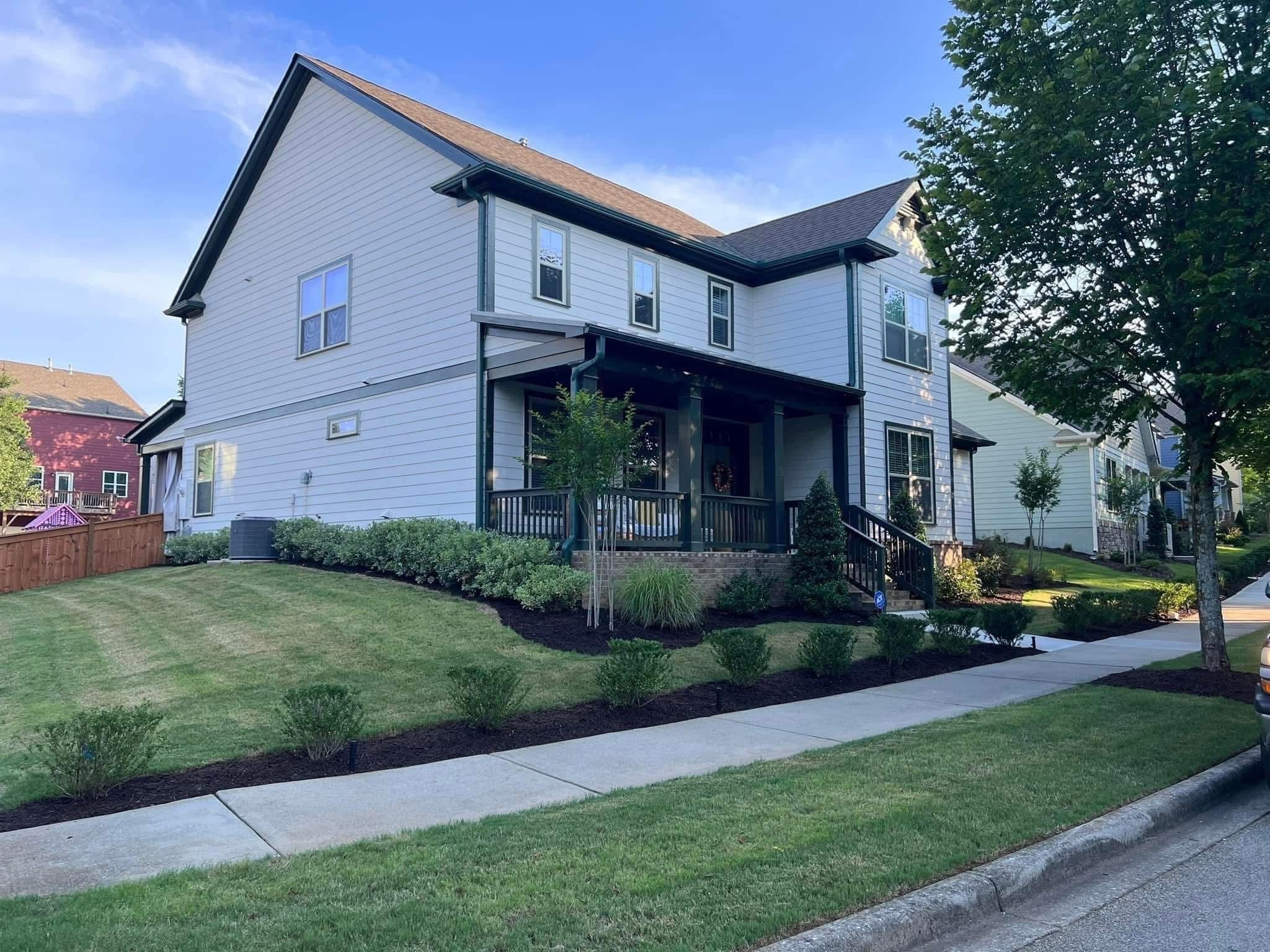 Lawn & Landscape Maintenance
