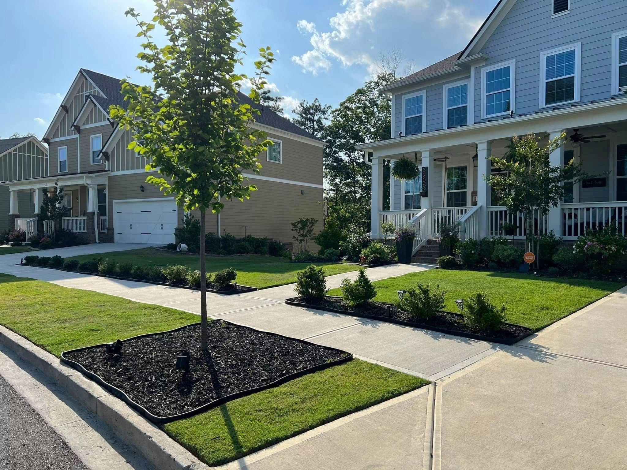 Community Lawn & Mulch Beds